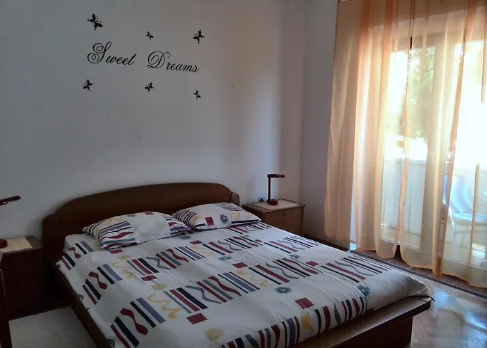 And With A Swimming Pool Kampor, Rab - 12773 Maison d'hôtes