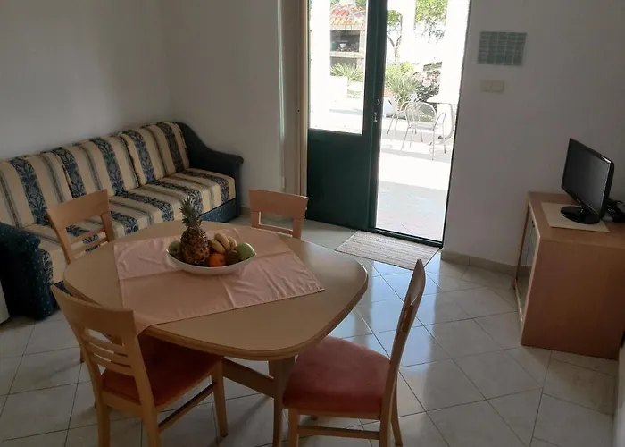 And With A Swimming Pool Kampor, Rab - 12773 Maison d'hôtes